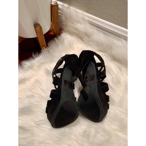 Black Strappy High Heels - Picture 4 of 4